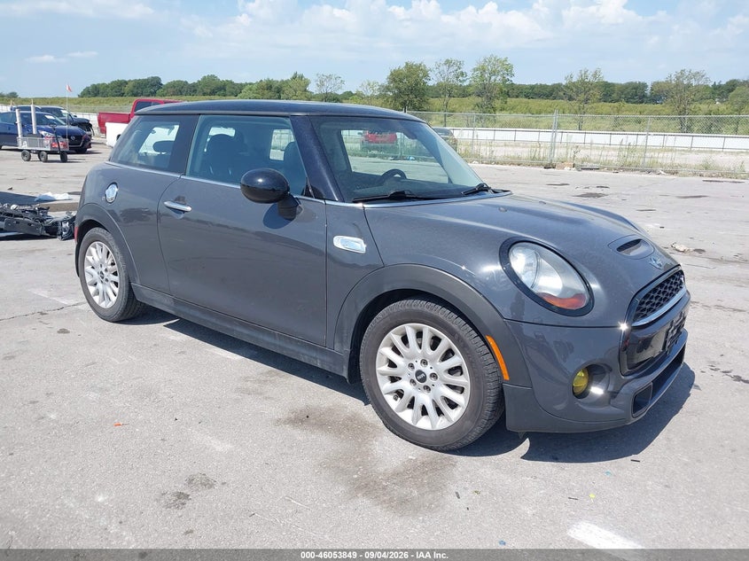 2015 MINI HARDTOP auction photo 1