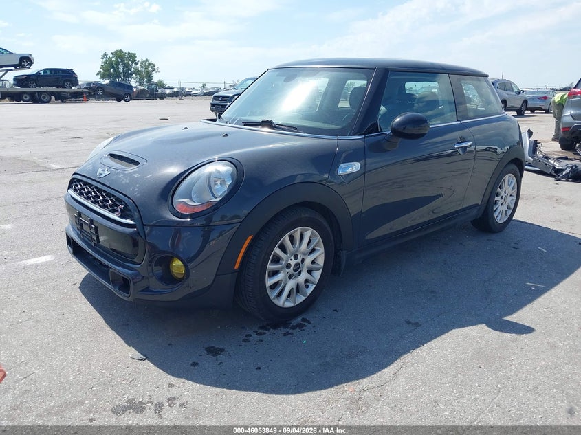 2015 MINI HARDTOP auction photo 2