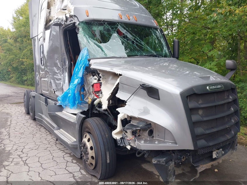 2021 FREIGHTLINER CASCADIA 126