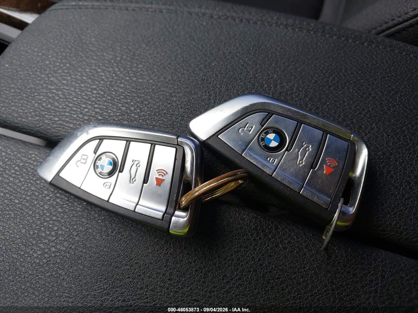 BMW X5 - zdjęcie 11