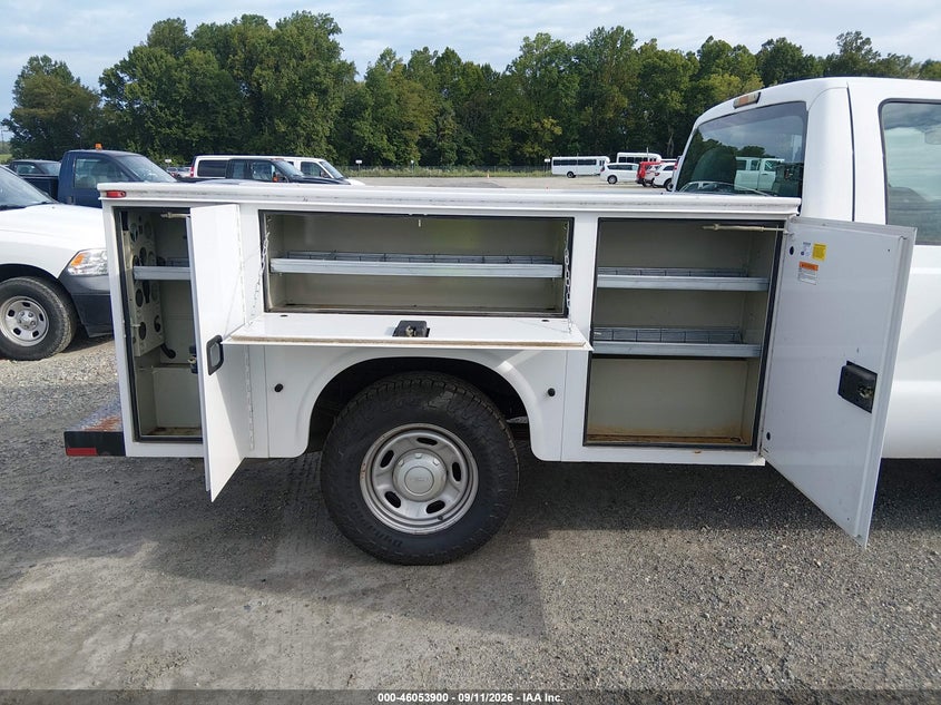 2015 FORD F-250 auction photo 8