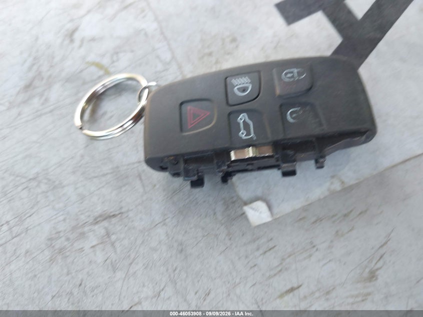 LAND-ROVER LR4 2012 VIN SALAK2D46CA618597