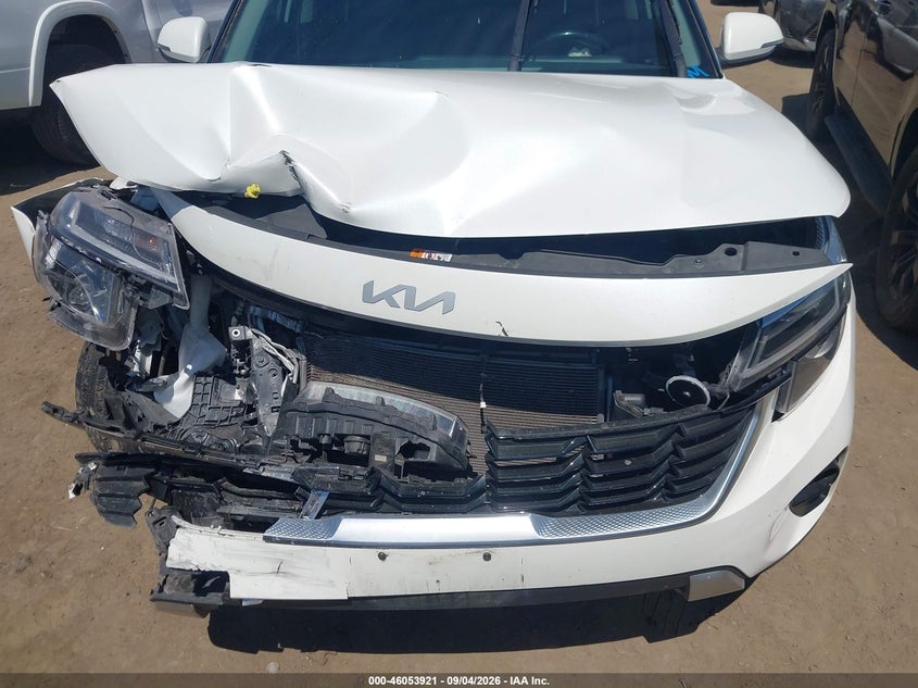 2024 KIA SELTOS EX · Фото 6