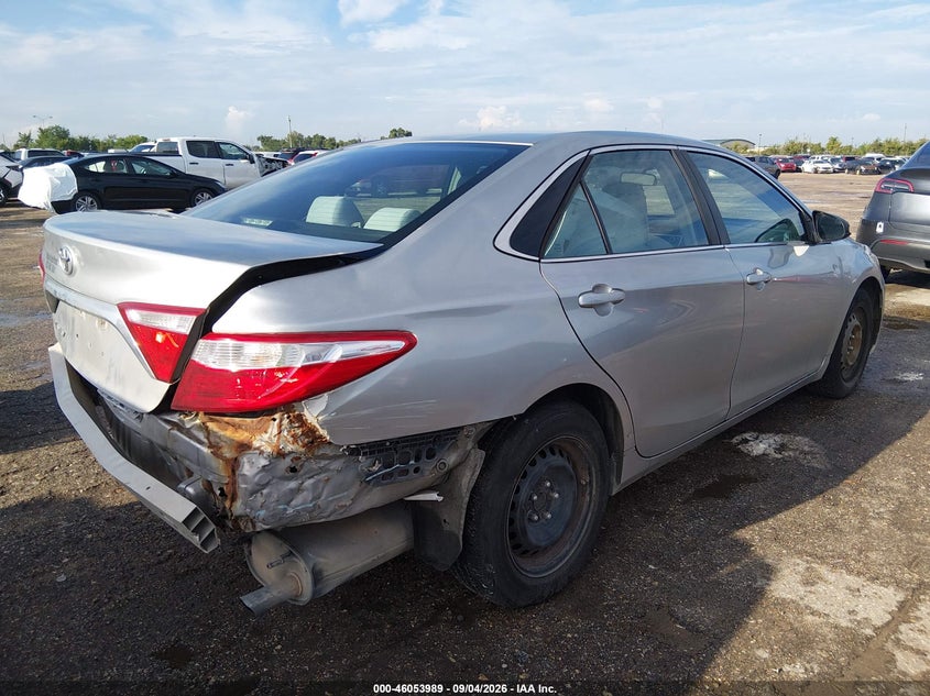2016 TOYOTA CAMRY auction photo 4