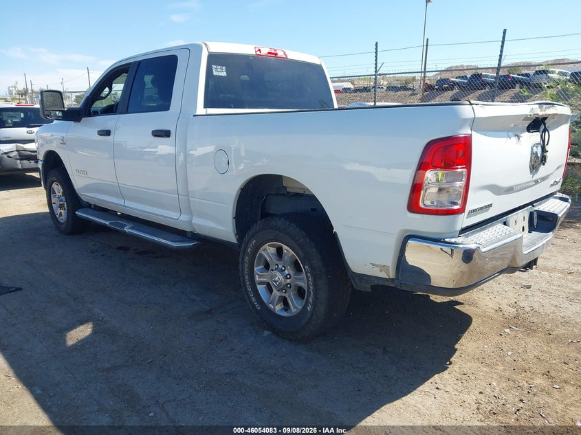 Vin: 3c6ur5dl0rg100785, lot: 46553604, ram 2500 big horn  4x4 6'4 box 20243