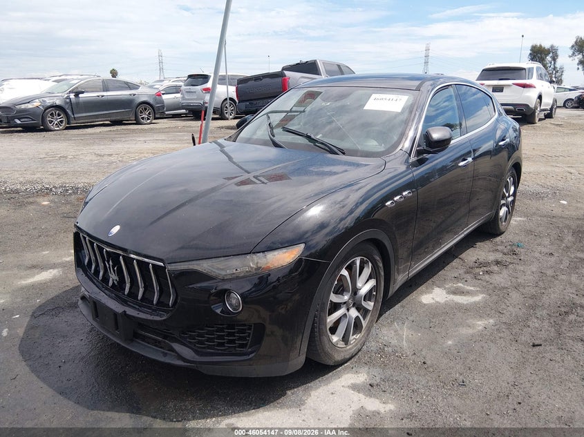 2017 MASERATI LEVANTE auction photo 6