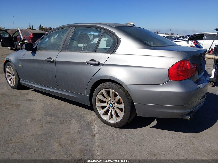 2011 BMW 328I auction photo 3