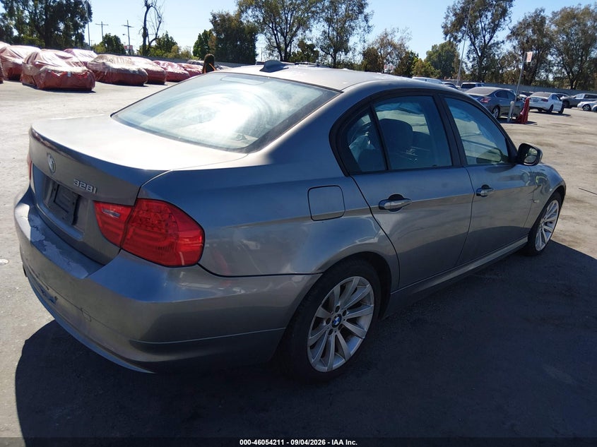 2011 BMW 328I auction photo 4