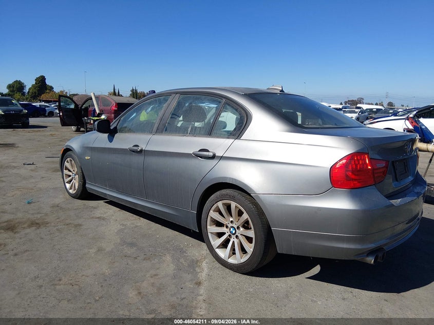 2011 BMW 328I auction photo 6