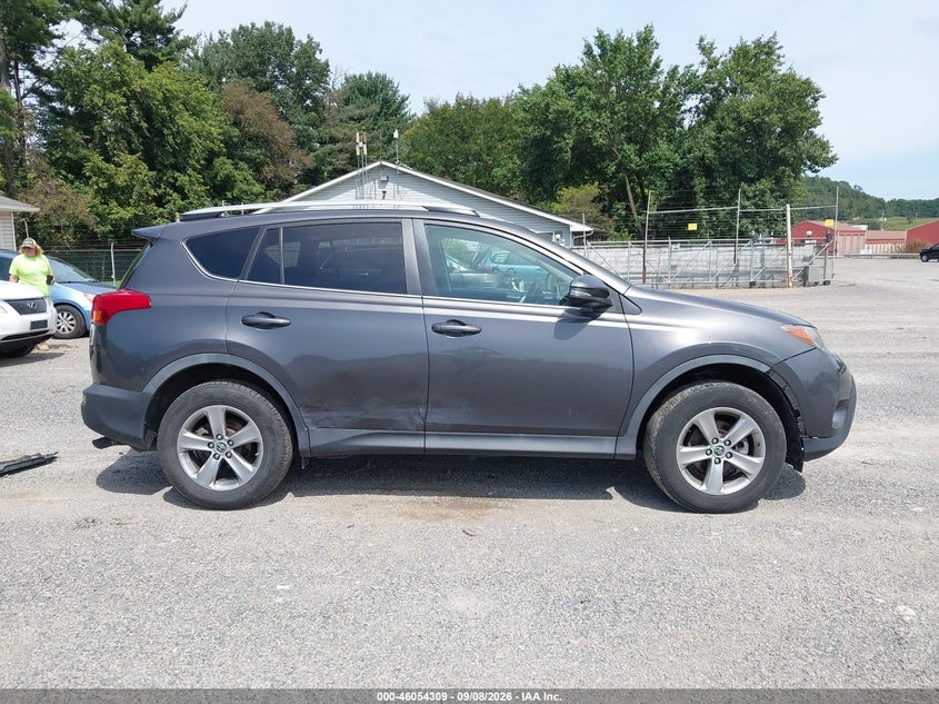 TOYOTA RAV4 - zdjęcie 14