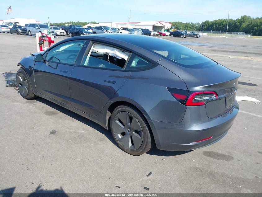 Vin: 5yj3e1ea4nf329041, lot: 46553834, tesla model 3 rear-wheel drive 20223