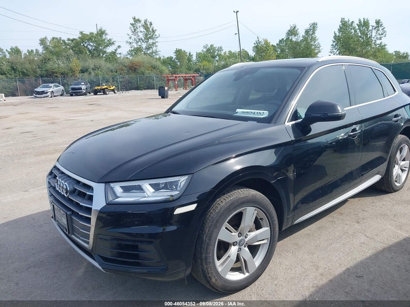 Vin: wa1bnafy2j2137826, lot: 46553873, audi q5 2.0t premium/2.0t tech premium 20182