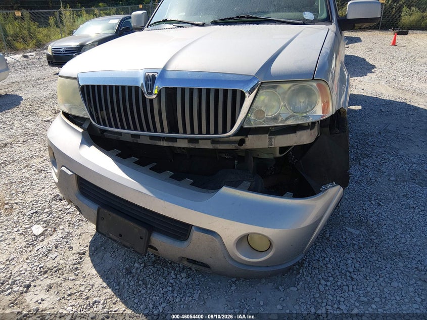 2003 LINCOLN NAVIGATOR auction photo 6
