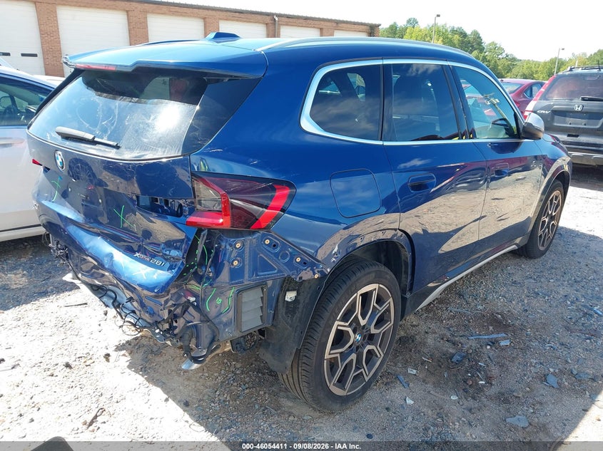 Vin: wbx73ef04r5y38528, lot: 46553932, bmw x1 xdrive28i 20244