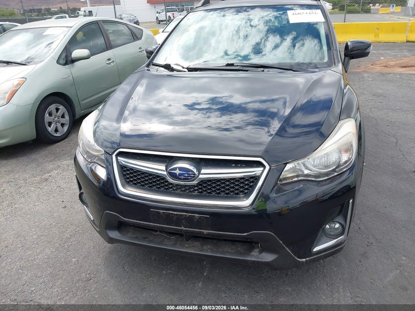 2016 SUBARU CROSSTREK auction photo 6