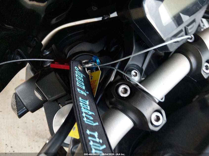 YAMAHA FZ09 2016