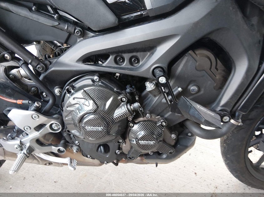 YAMAHA FZ09 2016