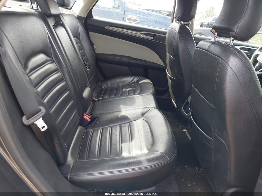 2019 FORD FUSION auction photo 8