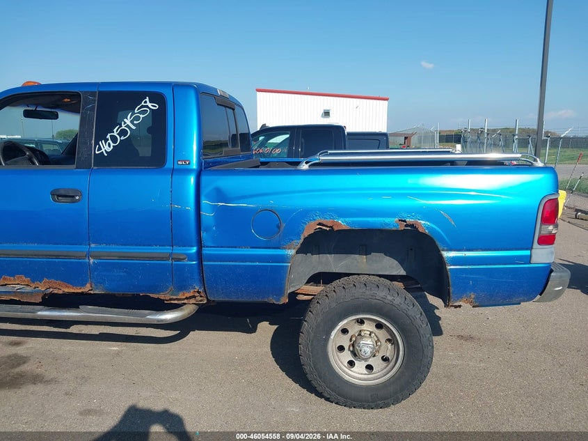 2000 DODGE RAM TRUCK 5.9L V-8 REGULAR , 245HP
