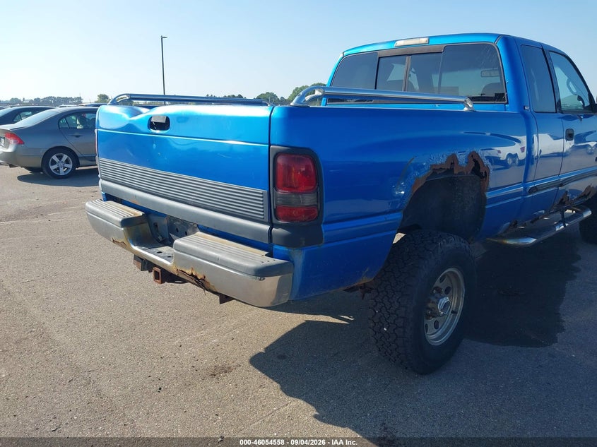 2000 DODGE RAM TRUCK 5.9L V-8 REGULAR , 245HP