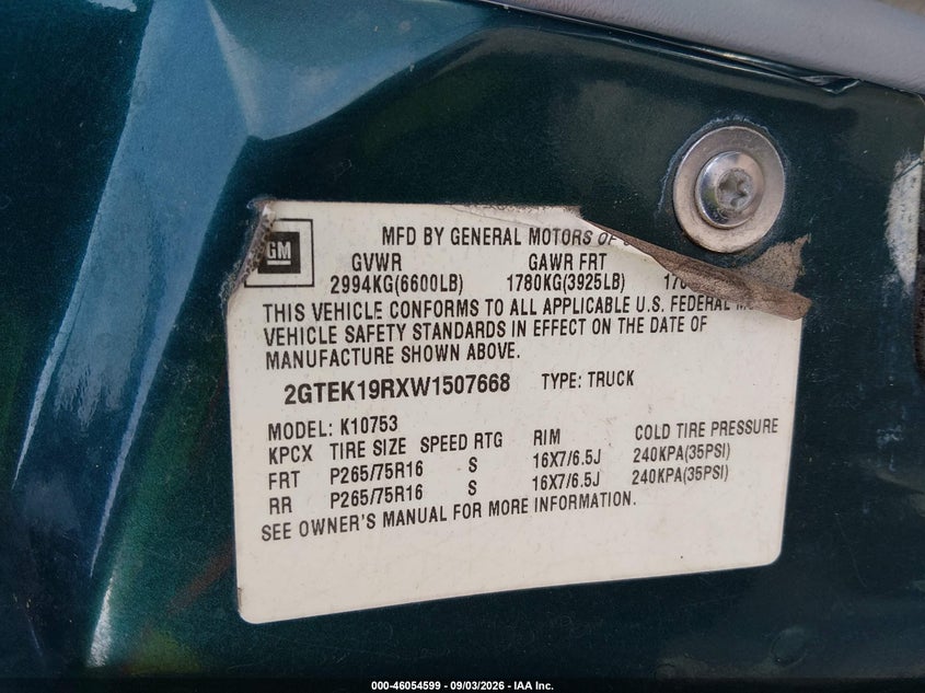 1998 GMC SIERRA PICKUP 5.7L V-8 REGULAR , 255HP