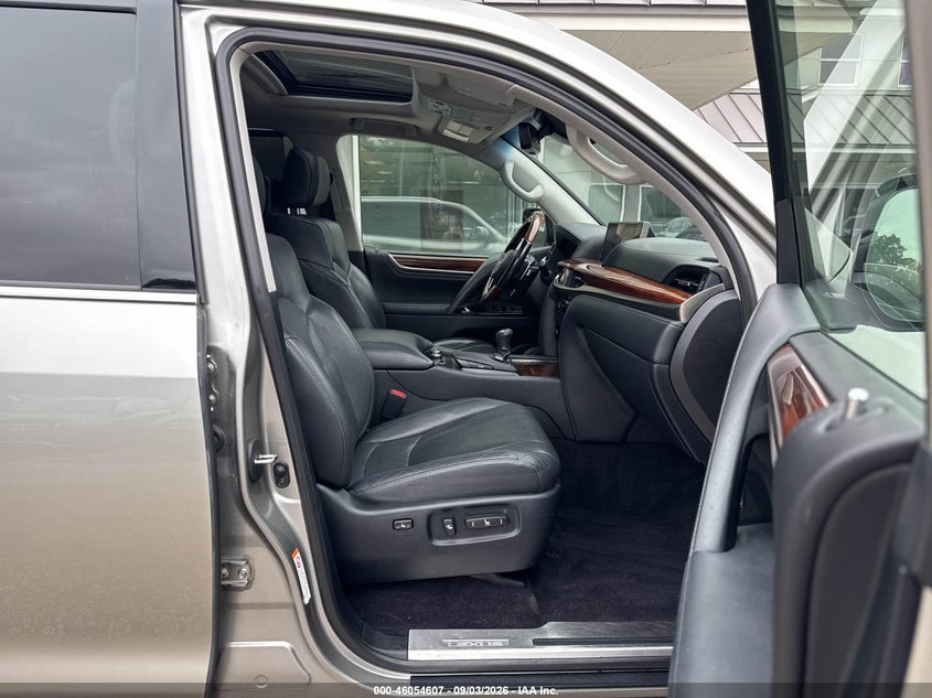 LEXUS LX 570 2016 VIN JTJHY7AX9G4205316