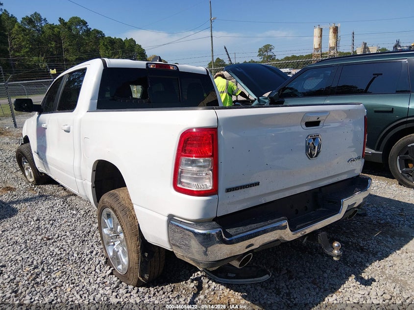 Vin: 1c6srfft8mn513256, lot: 46554143, ram 1500 big horn  4x4 5'7 box 20213