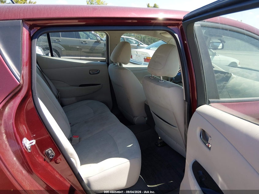 2016 NISSAN LEAF auction photo 8