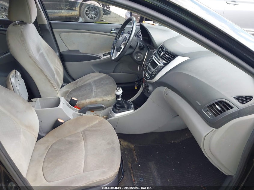 2014 HYUNDAI ACCENT auction photo 5