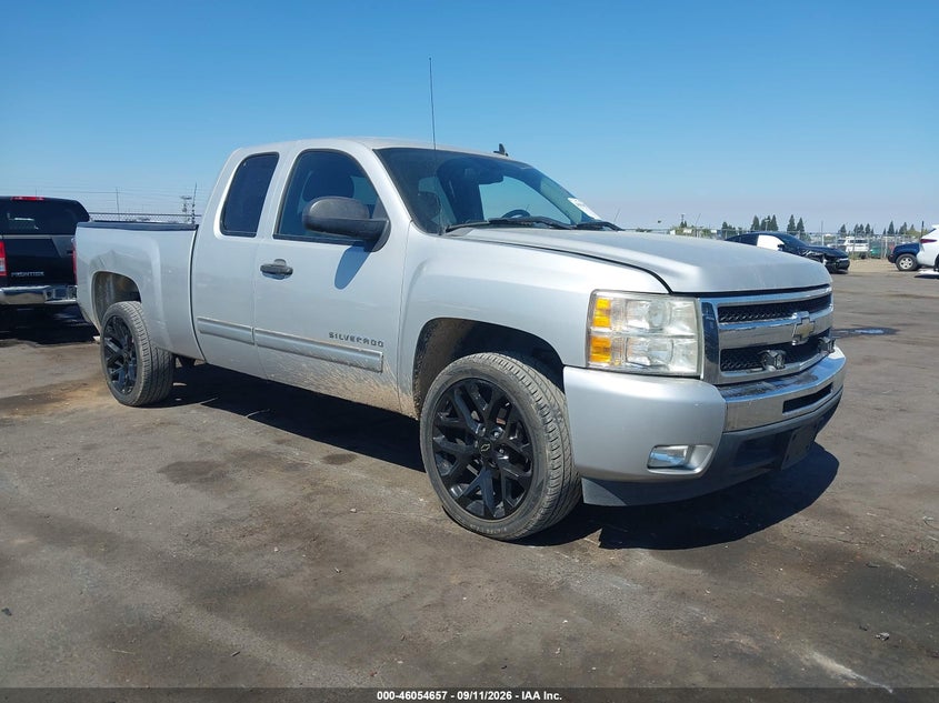 Vin: 1gcrcse09bz356108, lot: 46554178, chevrolet silverado 1500 lt 2011 img_1