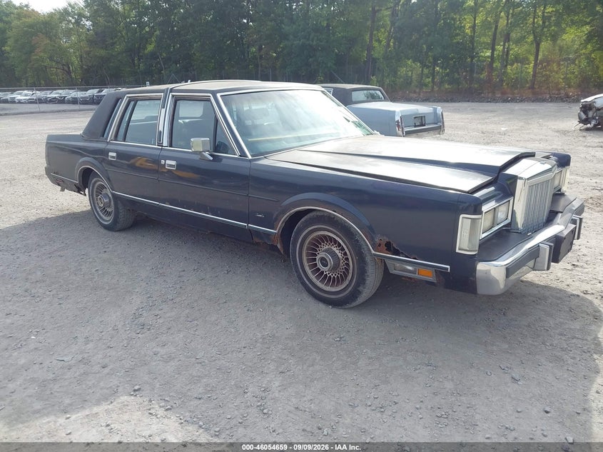1986 LINCOLN TOWN CAR auction photo 1