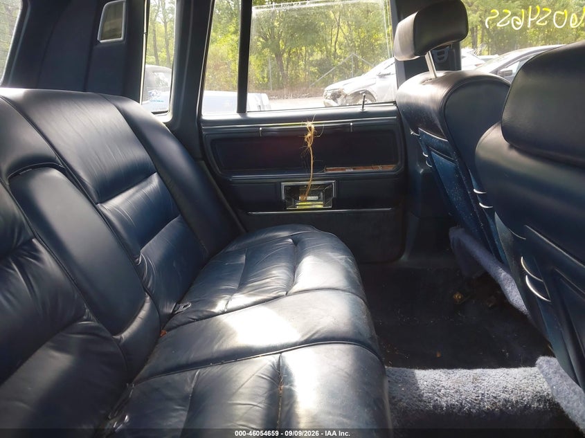 1986 LINCOLN TOWN CAR auction photo 8