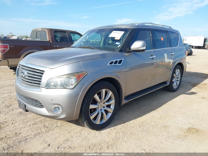 2014 INFINITI QX80 auction photo 2