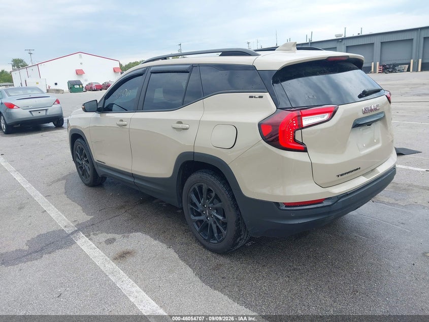 2023 GMC TERRAIN auction photo 3