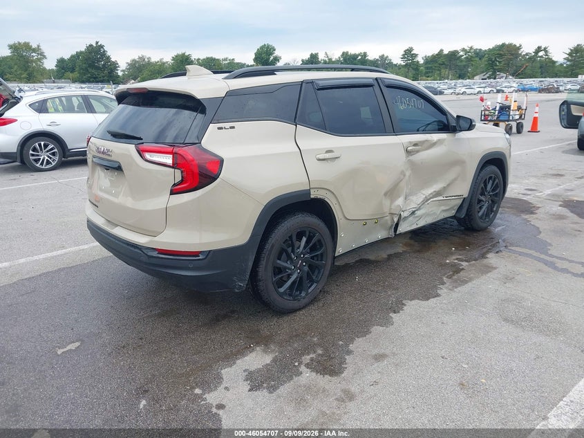 2023 GMC TERRAIN auction photo 4