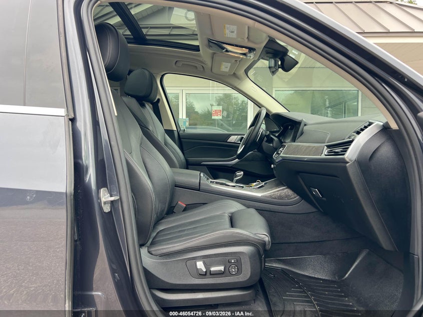 2020 BMW X7 auction photo 5