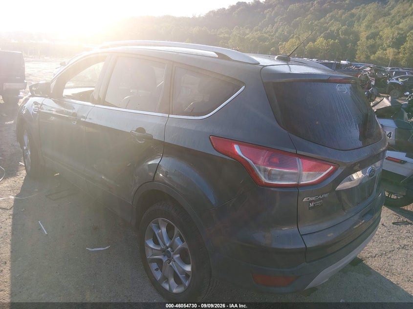 Vin: 1fmcu9j95fua75616, lot: 46554250, ford escape titanium 20153