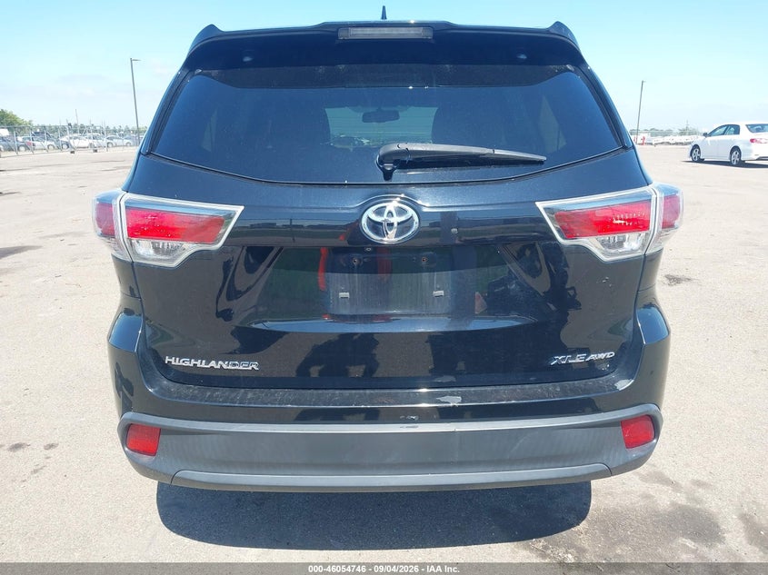 TOYOTA HIGHLANDER - zdjęcie 16