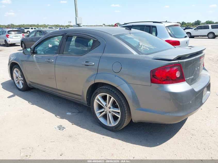 Vin: 1c3cdzag0dn552824, lot: 46554343, dodge avenger se v6 20133