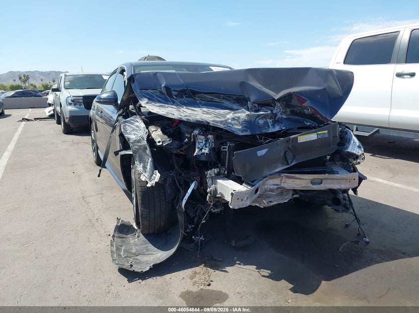 AUDI A4 2018 VIN WAULMAF47JN018661