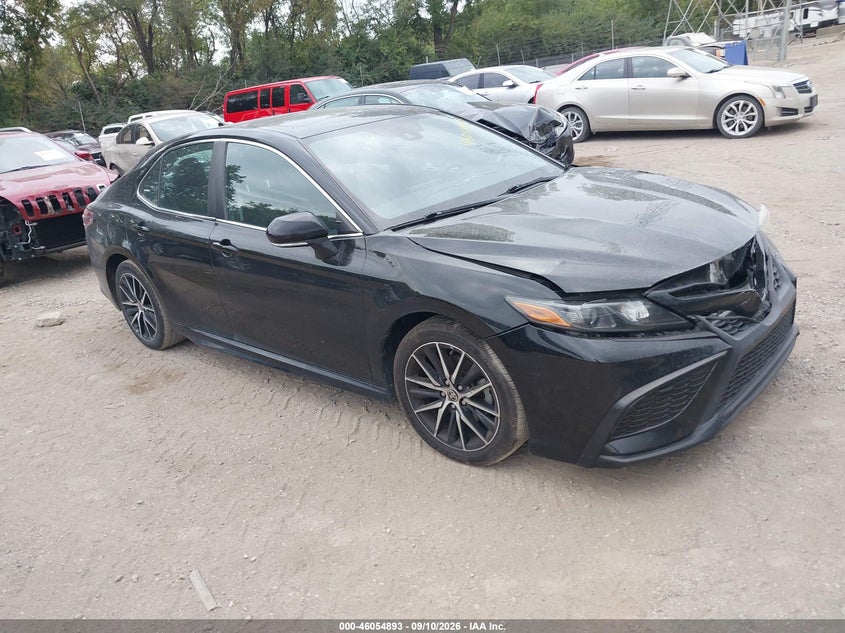 Vin: 4t1g11ak3mu461916, lot: 46554414, toyota camry se 2021 img_1