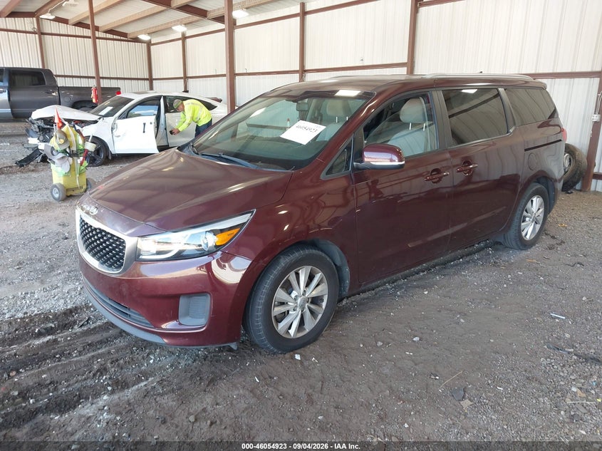 2016 KIA SEDONA auction photo 2