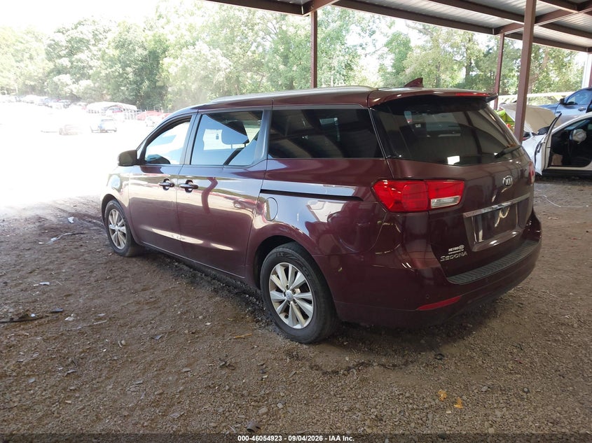 2016 KIA SEDONA auction photo 3