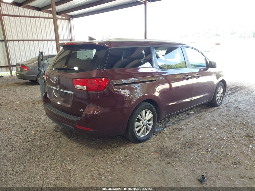 2016 KIA SEDONA auction photo 4