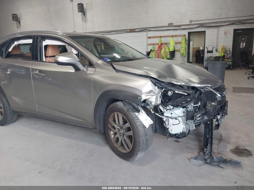 LEXUS NX 200T - zdjęcie 6