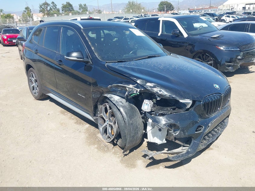 BMW X1 - zdjęcie 1