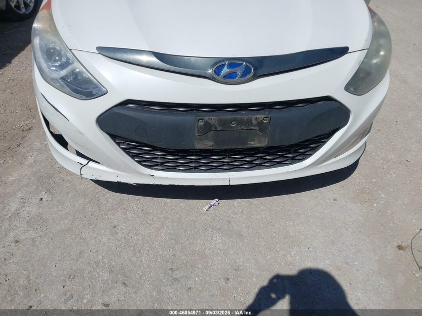 2015 HYUNDAI SONATA HYBRID auction photo 6