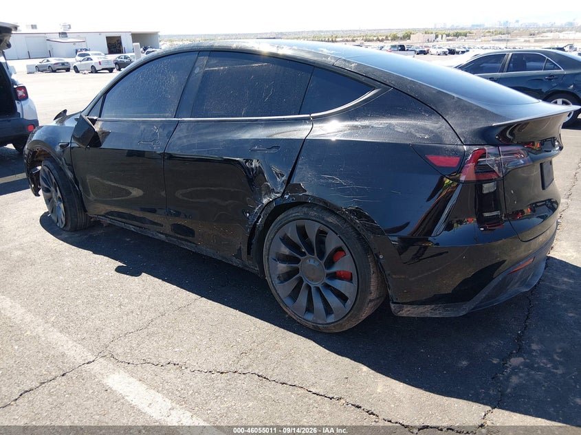Vin: 7saygdefxra309234, lot: 46554532, tesla model y performance dual motor all-wheel drive 20243