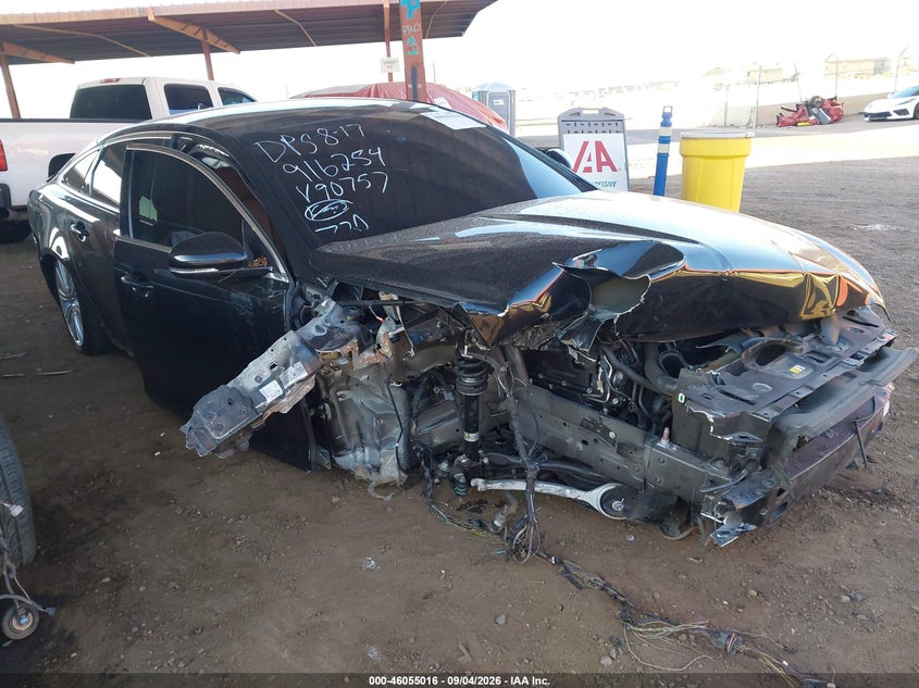JAGUAR XJ 2015 VIN SAJWA2GZ8F8V90757