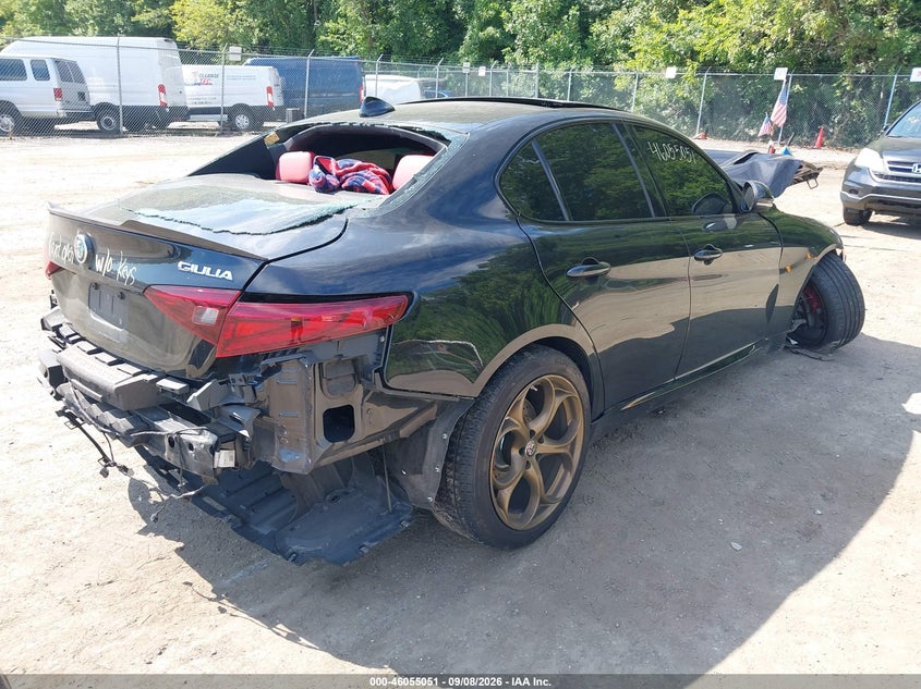 Vin: zarfaecn0h7561898, lot: 46554572, alfa romeo giulia ti rwd 20174